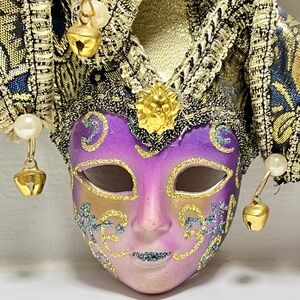 Vintage Purple Venetian Jester-Style Carnival Mask Wall Decor 5in